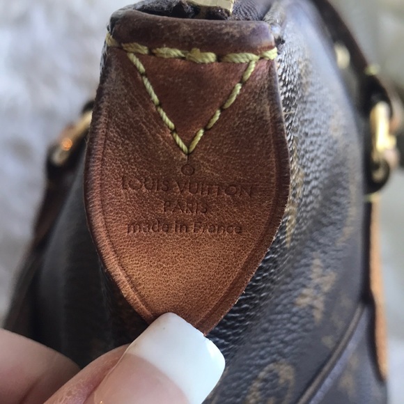 Louis Vuitton Totally MM tote - Picture 4 of 13